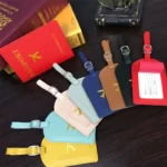 Étiquette de bagage en cuir PU pour hommes et femmes, étiquette d'adresse de valise, étiquette de sac d'embarquement de bagages, porte-adresse d'identification de nom, accessoires de voyage mignons