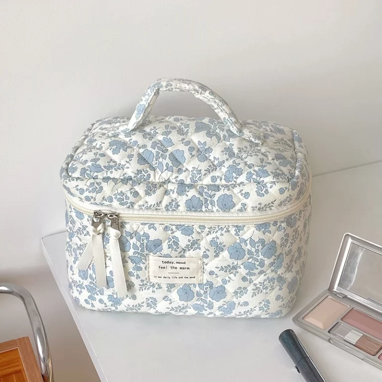 Jolie trousse de toilette femme 4