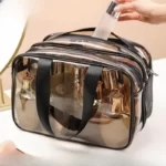 Trousse de toilette transparente 1