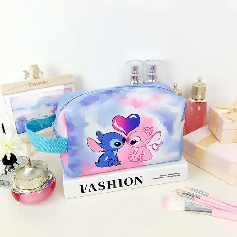 Trousse de toilette Stitch 4