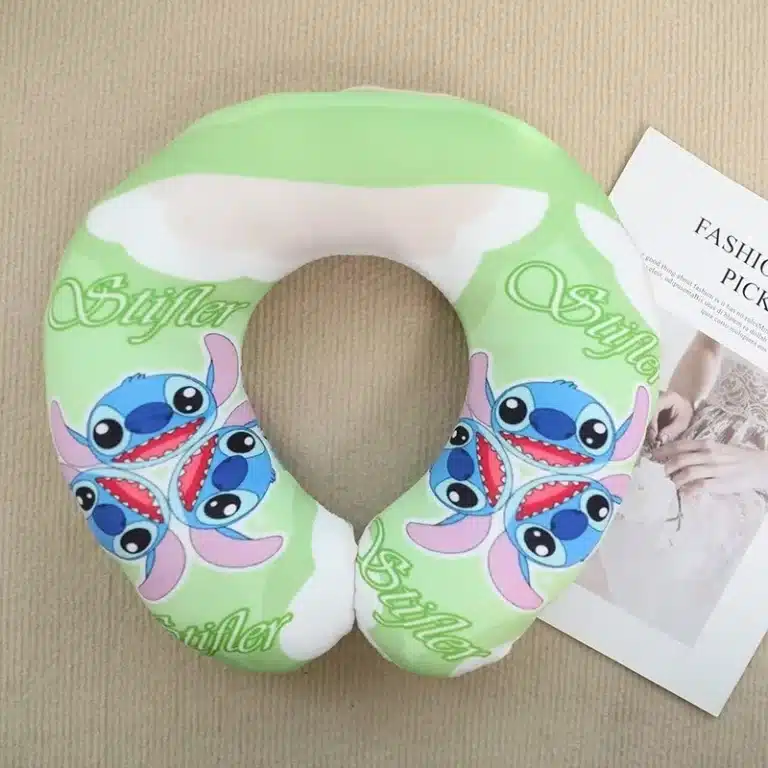 Coussin de voyage Stitch 6